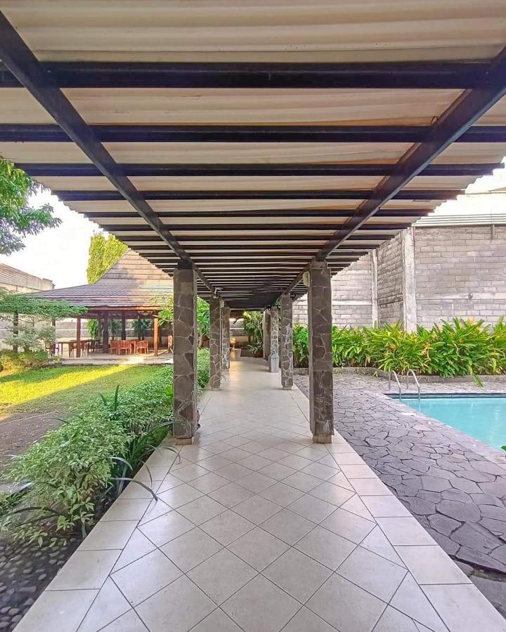 Guest House Teras Solo Syariah Eksteriør bilde